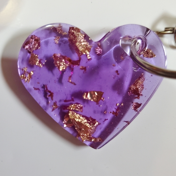 Resin keychain - Picture 3 of 4